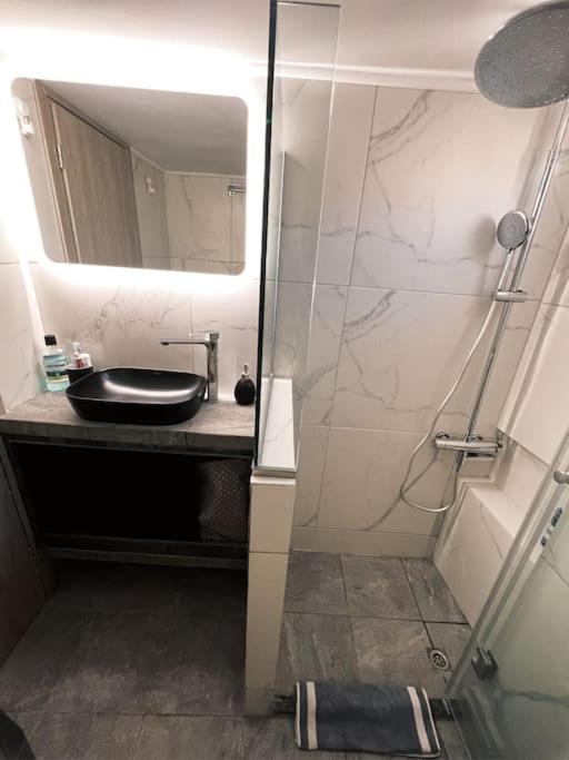 Minimal 3Br Apartment In Atenas Exterior foto